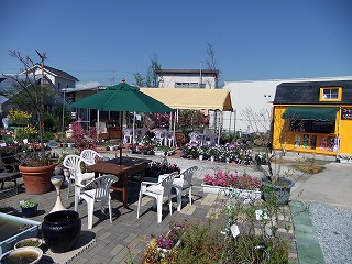 手造りの農園カフェ